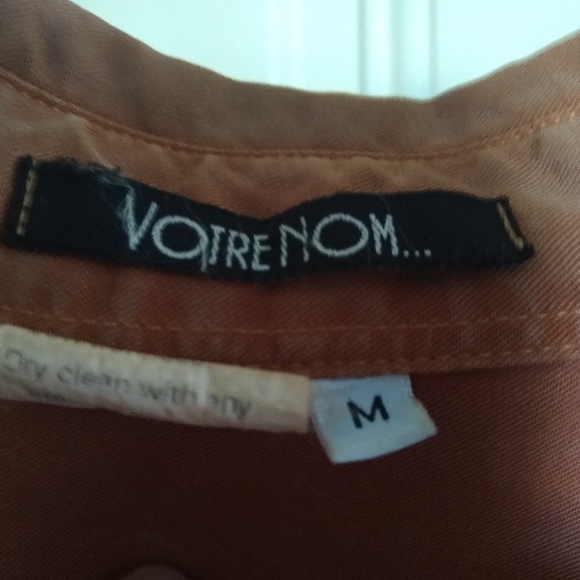 votre nom button up blouse - Picture 2 of 2